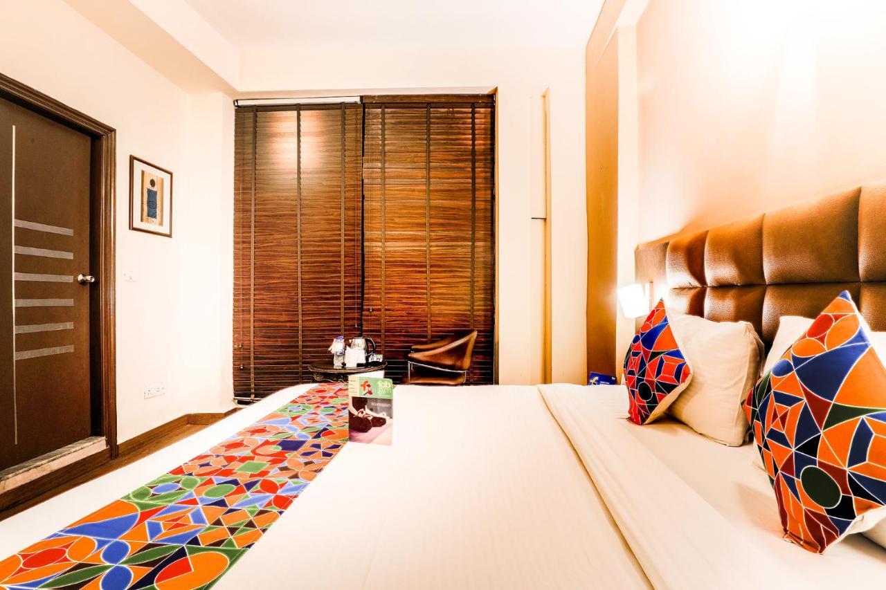 Fabhotel Conclave Boutique New Delhi Bagian luar foto